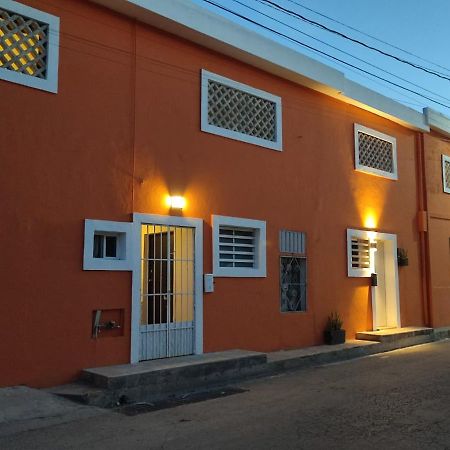 דירות ואיאדוליד Departamento Economico Cerca Del Centro #1 מראה חיצוני תמונה